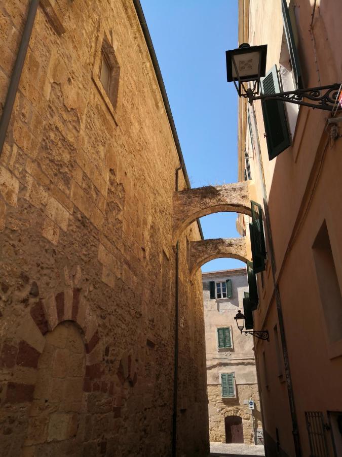 Old Town Apartment Alghero Kültér fotó